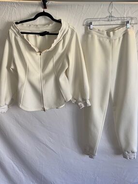 Brandon Maxwell SS 2021 Runway Cream Zip Hoodie & Jogger Set